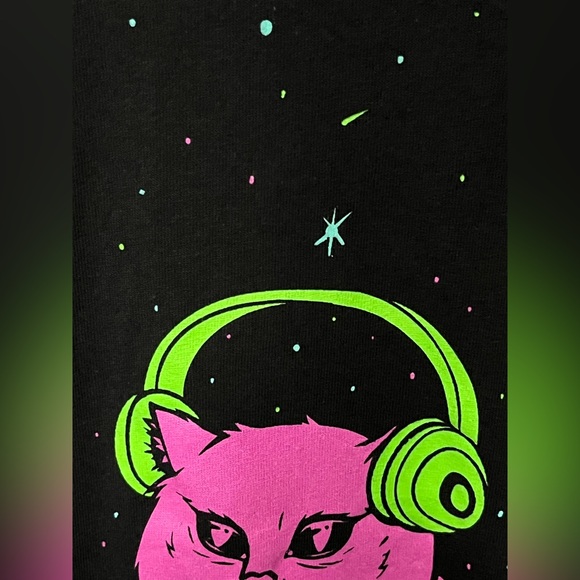 Cat TShirts Women Men Original Design DJ Space Cat Ltd Print W/ Sticker S-XL - Picture 7 of 16